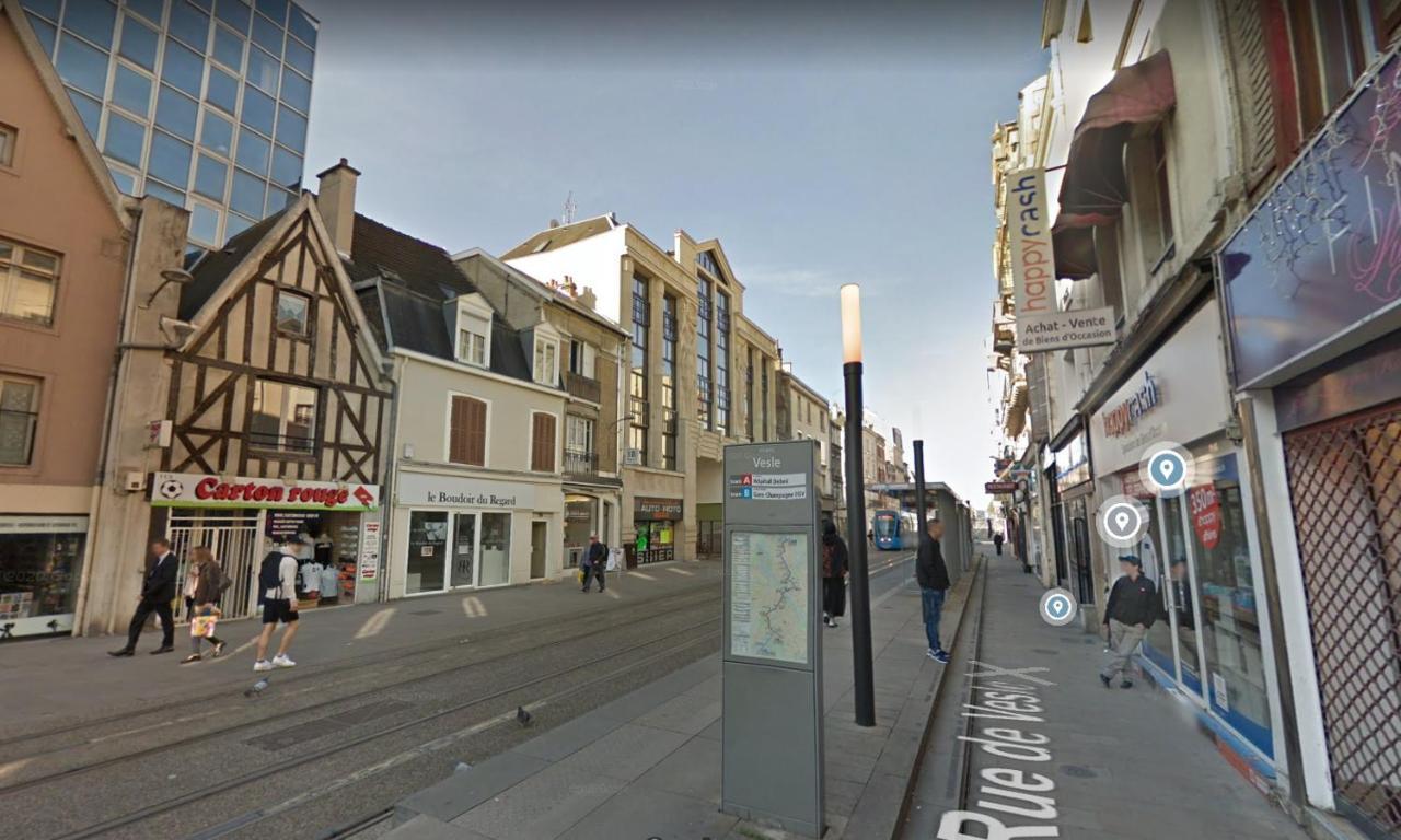 Appartement Cosy Proche Cathedrale Reims Kültér fotó