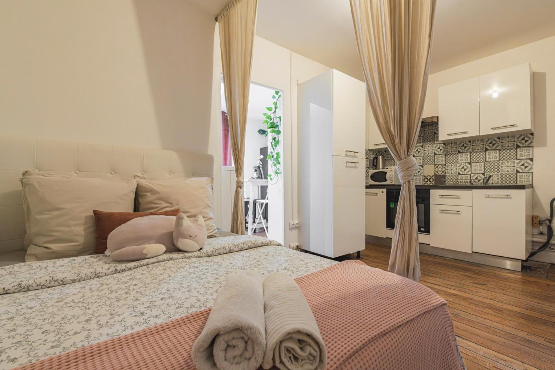 Appartement Cosy Proche Cathedrale Reims Kültér fotó